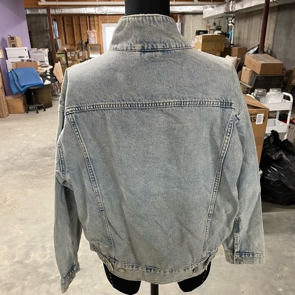 NWT H&M denim jacket- oversized fit - Picture 2 of 4